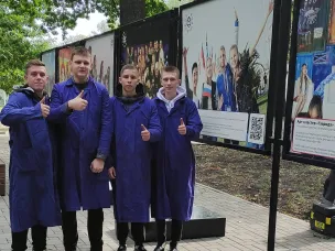 Выставка флагманских мероприятий по молодёжной самореализации под открытым небом. Выбери траекторию развития для себя