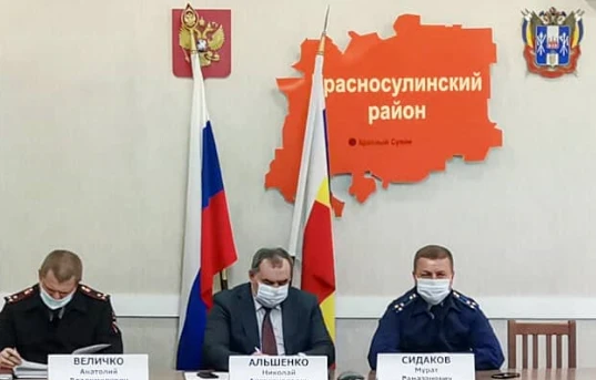 Губернатор обсудил с главами муниципалитетов реализацию национальных проектов