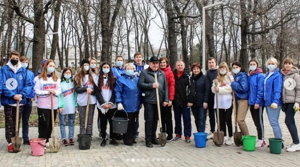 День древонасаждений в Красном Сулине