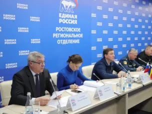 Василий Голубев: «На непростую ситуацию в Ростовской области откликнулись со всех концов страны»