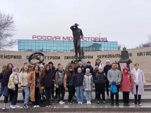 Молодёжный парламент Красносулинского района принимает активное участие в патриотическом воспитании подрастающего поколения