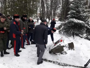 В г. Красный Сулин прошли мероприятия в день памяти геноцида казачества