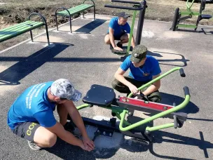 Красносулинские казаки на средства президентского гранта оборудовали тренажерную площадку