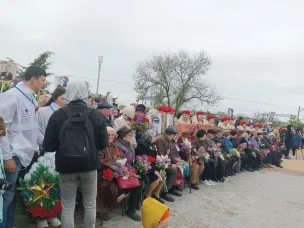 09 мая 2023года в 10:00 у мемориала «Победы»,  собрались казаки Юртового казачьего общества «Сулинский Юрт»