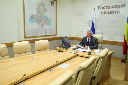 Губернатор поручил усилить контроль за соблюдением санитарных требований в донских школах и вузах