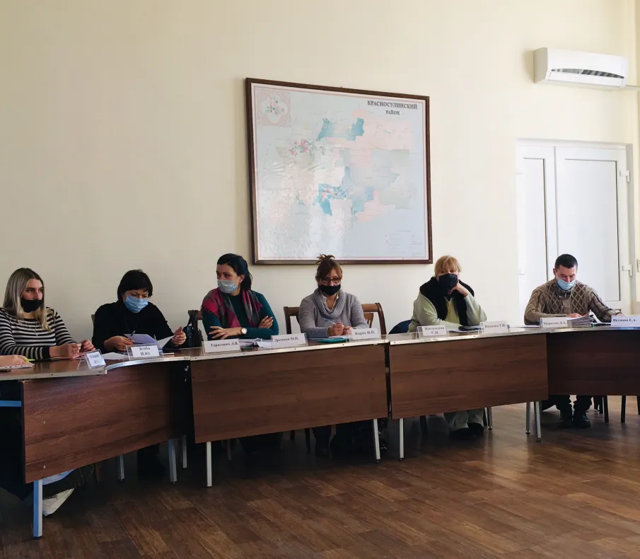 08.12.2020 года в Администрации Красносулинского района состоялось заседание районной межведомственной комиссии по делам несовершеннолетних и защите их прав