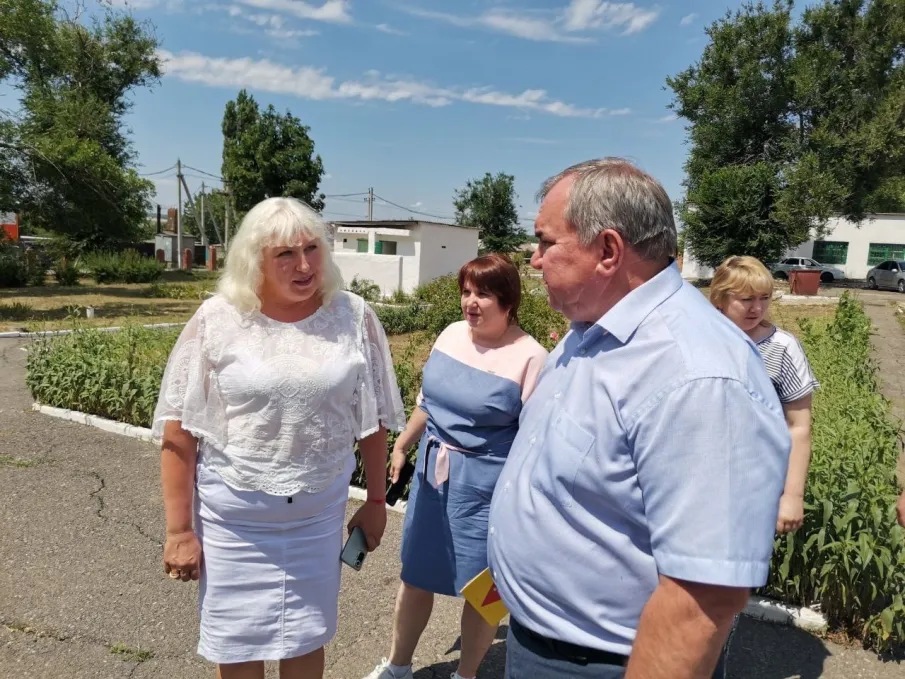 Глава Администрации Красносулинского района Николай Альшенко, с рабочим визитом посетил Табунщиковское сельское поселение.