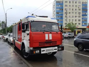 Областные спасатели и специалисты МЧС через громкоговорители напоминают жителям региона о соблюдении «масочного режима»