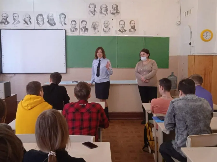 Акция «Сообщи, где торгуют смертью»