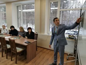 Бурные обсуждения дизайна-проекта собрали два десятка горожан