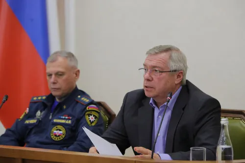 Василий Голубев поручил привлечь дополнительных специалистов для активизации работы по оформлению выплат беженцам
