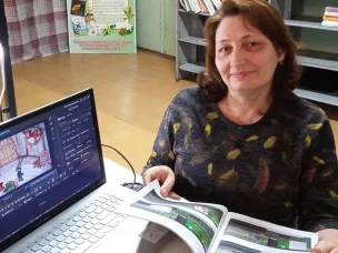Заведующая Детским отделением МБУК КСР «МЦБ» Парапонова Виктория Леонидовна приняла участие в областном литературно-творческом конкурсе «Великие дела во славу Дона и России»