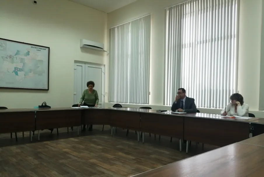 ​В Администрации Красносулинского района в экстренном порядке состоялась ​комиссия ​по обеспечению санитарно-эпидемиологического благополучия населения