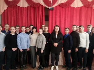 В МБОУ Лицей № 7  г. Красный Сулин  с учащимися 9 классов проведен семинар