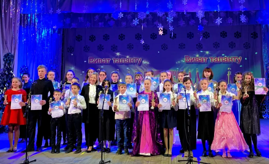 Многожанровый творческий фестиваль одаренных детей детских школ искусств Красносулинского района «Виват таланту!»