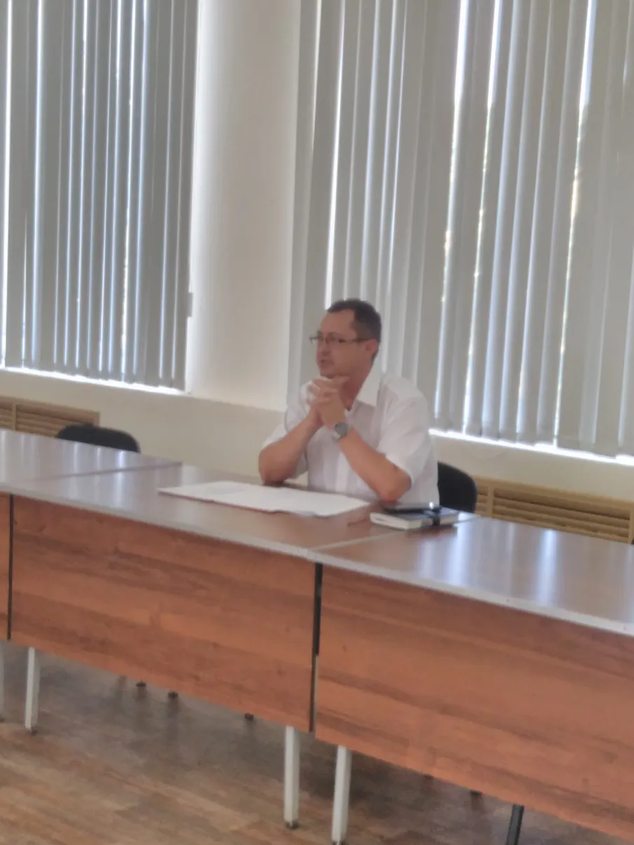 В Администрации района прошло совещание по проблемным вопросам энергоснабжения городских и сельских поселений Красносулинского района