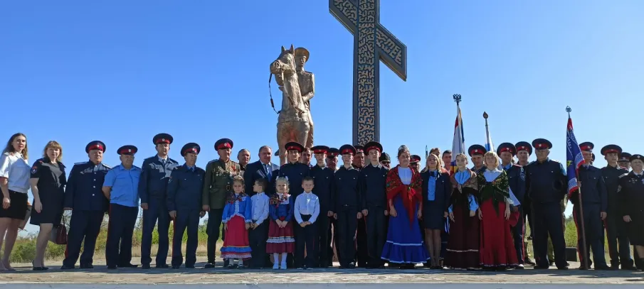 Капсулу времени с посланием потомкам заложили в городе Красный Сулин 20 сентября 2022 года