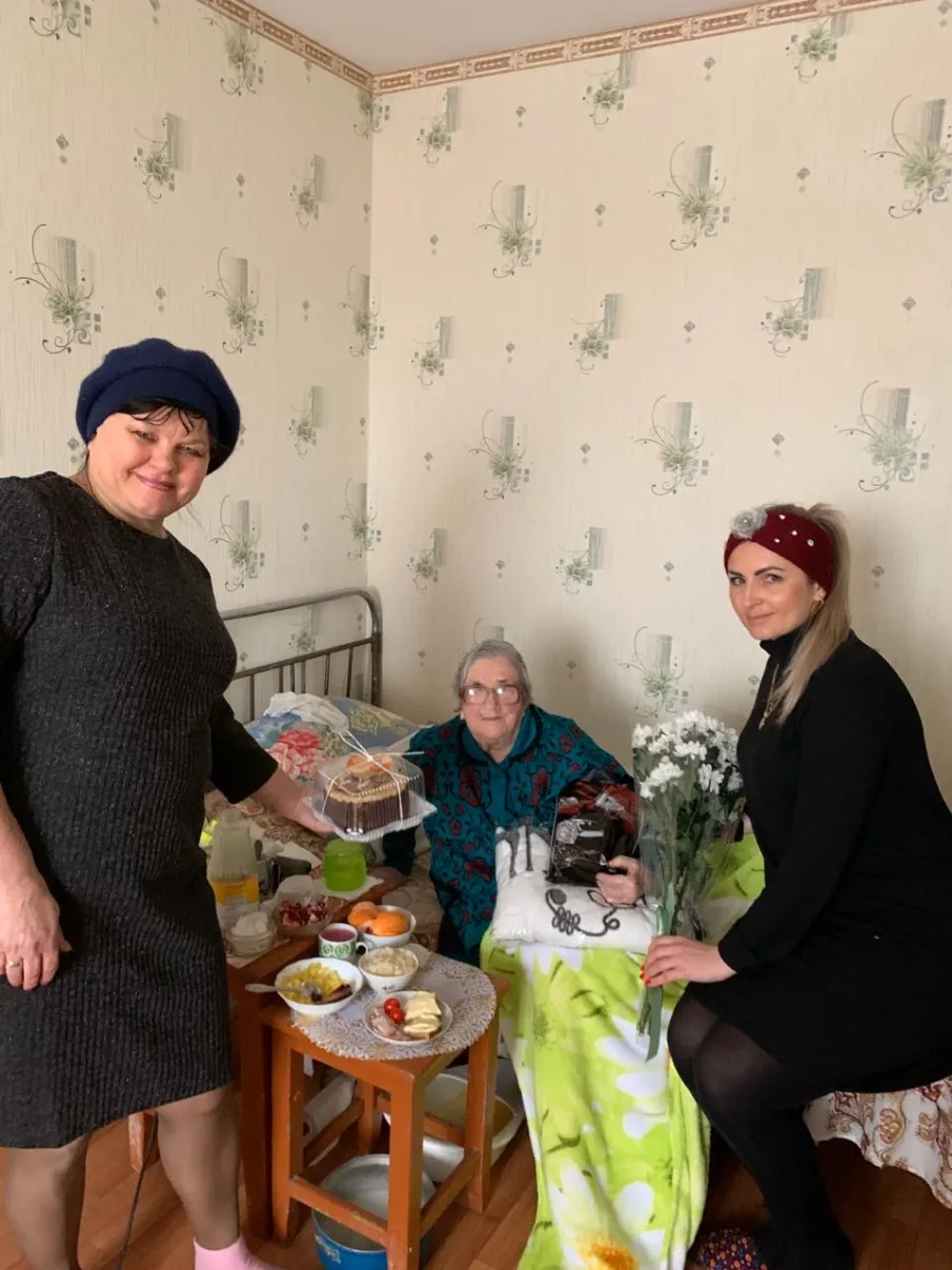 Поздравление участницы блокады Ленинграда Парфеновой А.И.