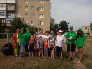 Состоялась экологическая акция «Чистая площадка-счастливые дети!»