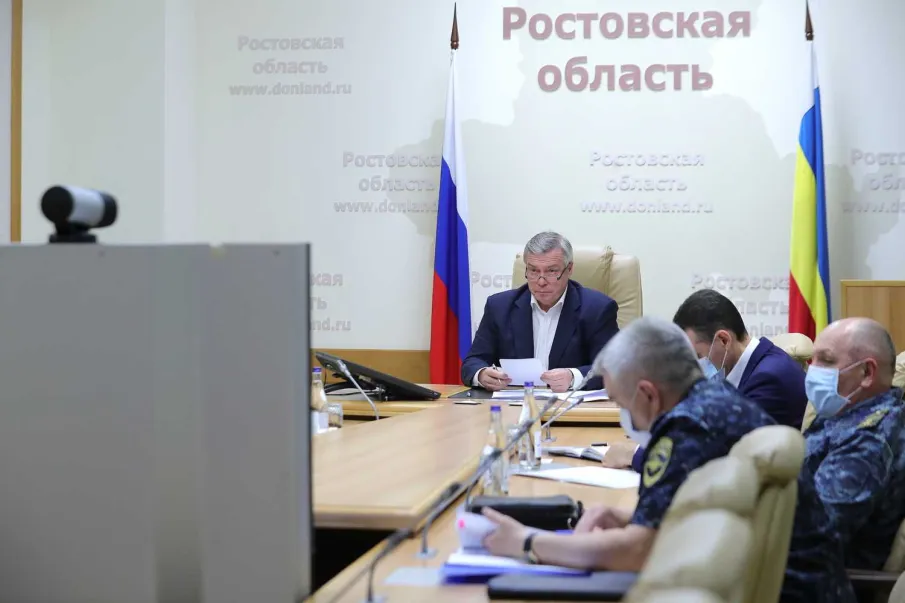 Василий Голубев рассказал о плане поэтапного снятия ограничений