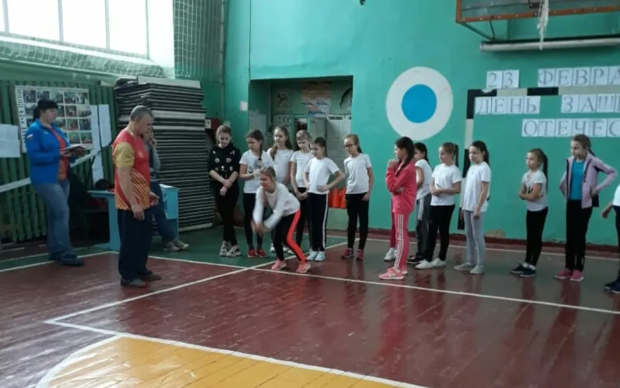 Ученики младших классов лицея №7 сдали нормы ГТО