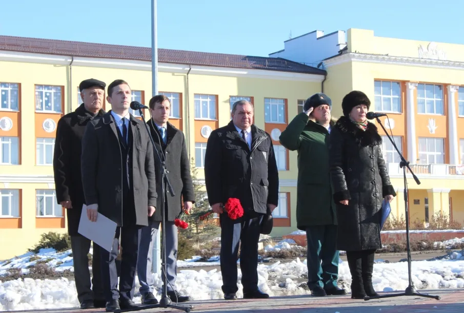 В Красном Сулине прошёл митинг памяти к 76-й годовщине освобождения района от немецкой оккупации