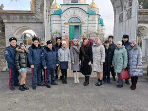Казаки почтили память казаков и казачек, пострадавших в годы Гражданской войны и репрессий