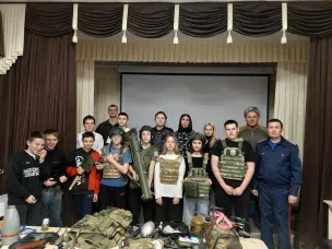 Урок мужества в Углеродовской школе
