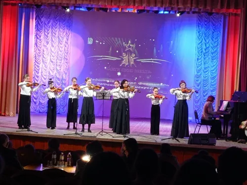Районный фестиваль - конкурс «Зажги свою звезду»