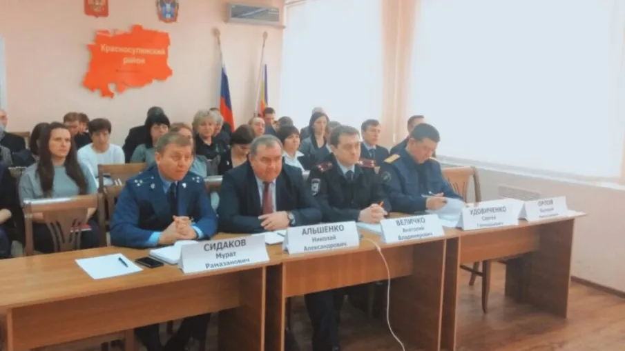 Состоялось расширенное оперативное совещание Губернатора РО
