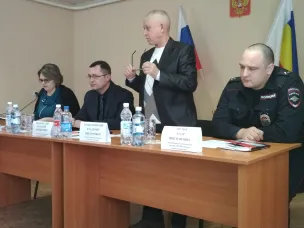 В Гуково-Гнилушевском сельском поселении прошел отчет главы администрации поселения