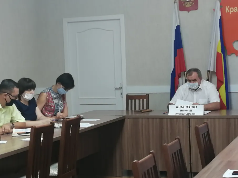 Прошло заседание Совета по содействию в организации и проведении выборов на территории муниципального образования «Красносулинский район»