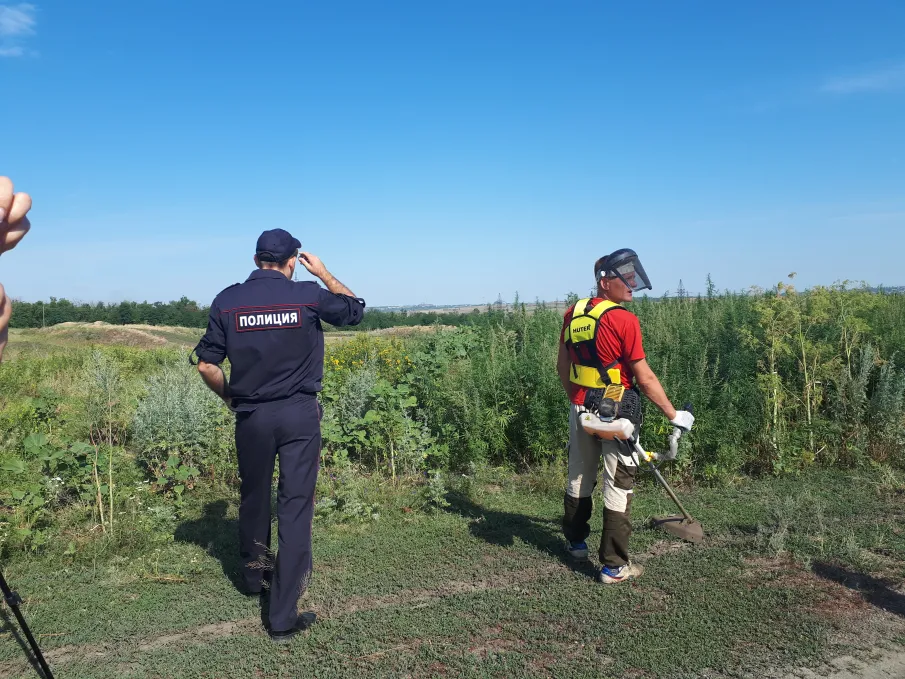 21.07.2020 осуществлен выезд рабочей группы с целью выявления очагов дикорастущей конопли