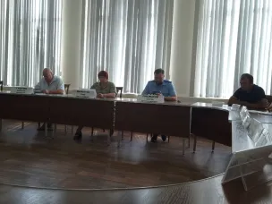 Состоялось заседание районной межведомственной комиссии по делам несовершеннолетних и защите их прав, с участием представителя Красносулинской городской прокуратуры