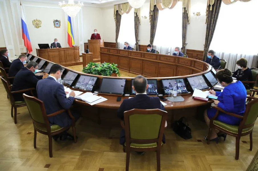 В области нарастят количество ежедневных тестов на COVID–19, чтобы перейти к новым мерам смягчения ограничений