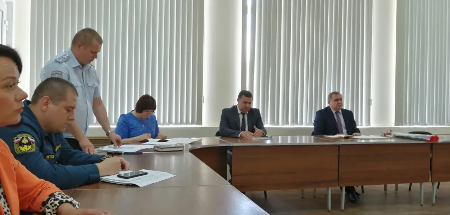 13.05.2019 в Администрации Красносулинского района состоялось расширенное планерное совещание