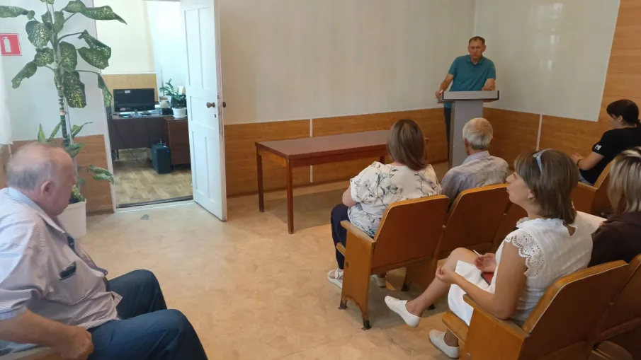 Состоялся отчет главы Администрации Ударниковского сельского поселения Гайдука  Д.В. о проделанной работе за I полугодие 2026 года