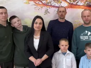 Информ-дайджест «Делай как папа! Папа может все!» и Калейдоскоп веселых затей «Детство без интернета»
