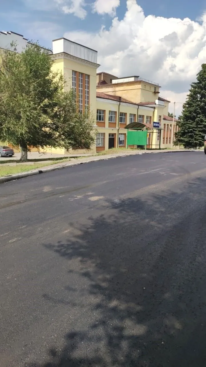 В 2023 году по нацпроекту «Безопасные качественные дороги» в г. Красный Сулин привели к нормативному состоянию 10 объектов автомобильных дорог