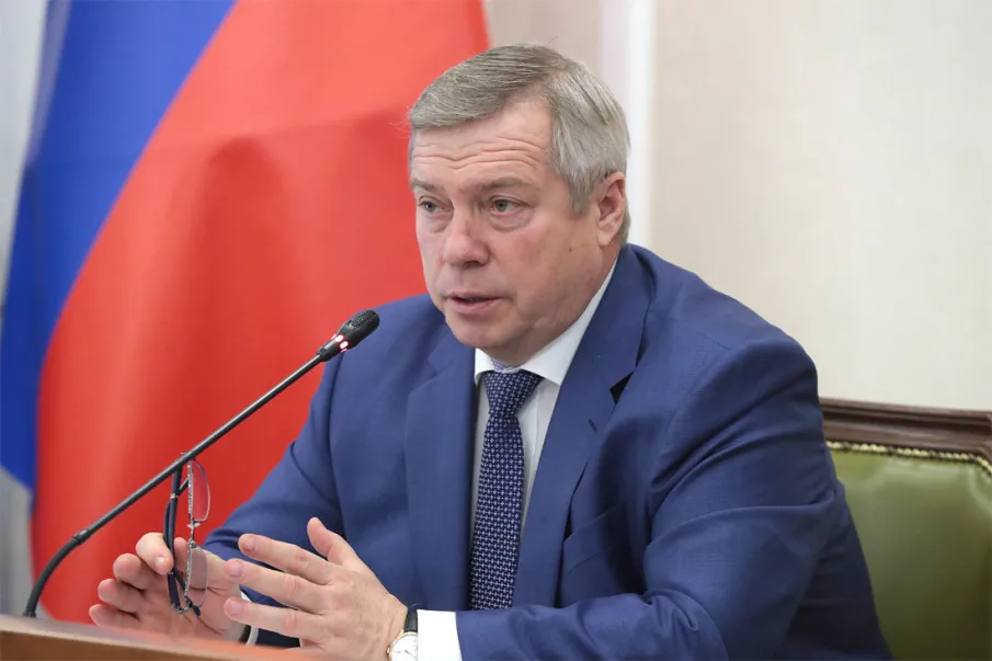 Масочный режим в Ростовской области обязателен на рабочем месте и при посещении всех общественных мест