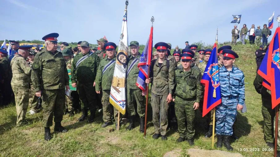 13 мая  в Белокалитвенском районе Ростовской области в честь 78-й годовщины  Победы  в Великой Отечественной Войне и 270-летия атамана Матвея Платова, около 2 тысяч донских казаков приняли участие в военно-полевом выходе