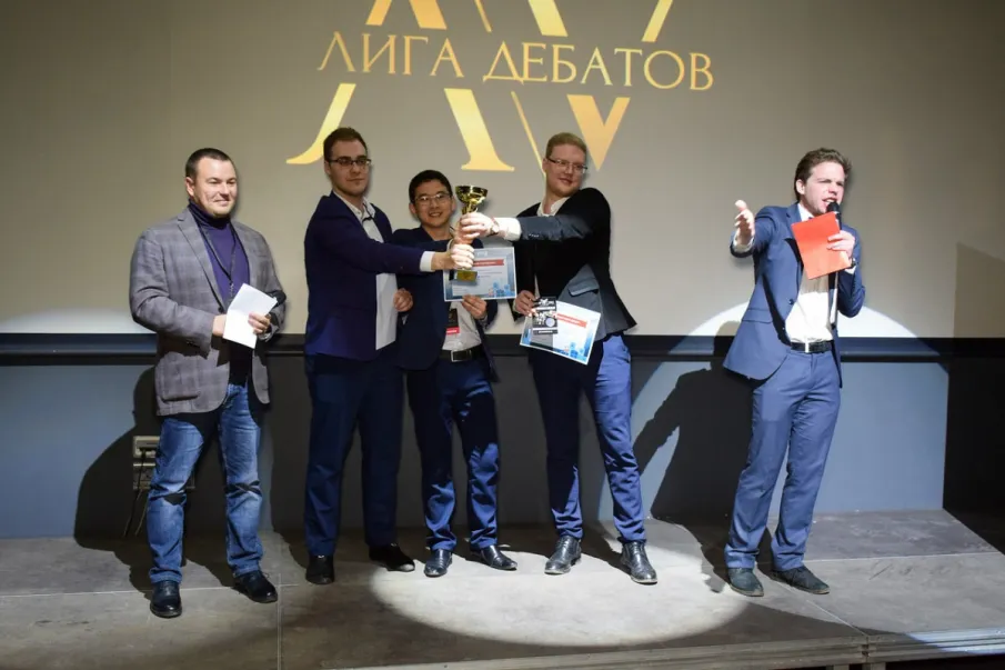 ВНИМАНИЕ!  С СЕНТЯБРЯ по НОЯБРЬ в Ростовской области проходит ЧЕМПИОНАТ ПО ДЕБАТАМ «ГлаголЪ»!