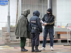 Расширен список служб, уполномоченных контролировать нарушения режима повышенной готовности