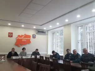 Прошло совещание по вопросу: «О состоянии текущей оперативной обстановки на территориях муниципальных образований Ростовской области» в режиме видеоконференции.