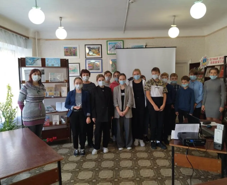Летят в бессмертье журавли